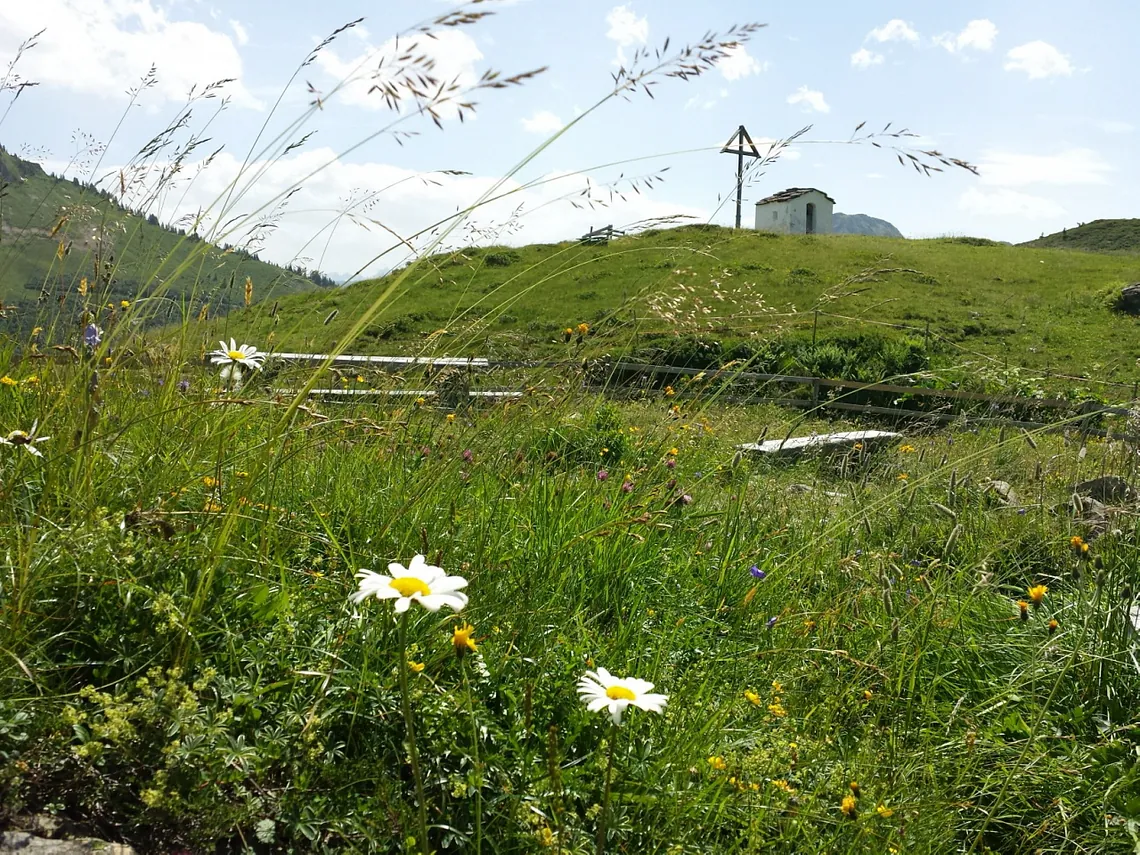 Sommer Damüls Kapelle Stofel