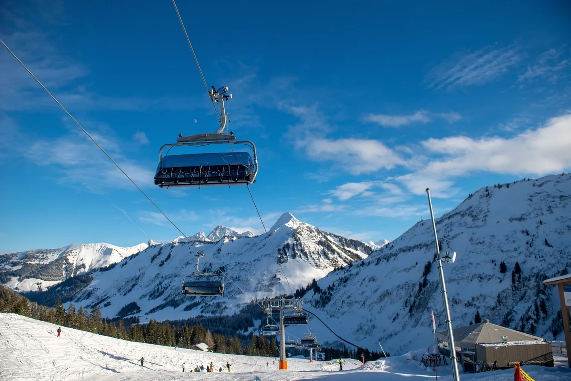 Seilbahn Oberdamüls Winter